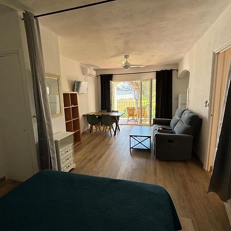 Residence Punta Paliagi 卡尔卡托吉奥 外观 照片