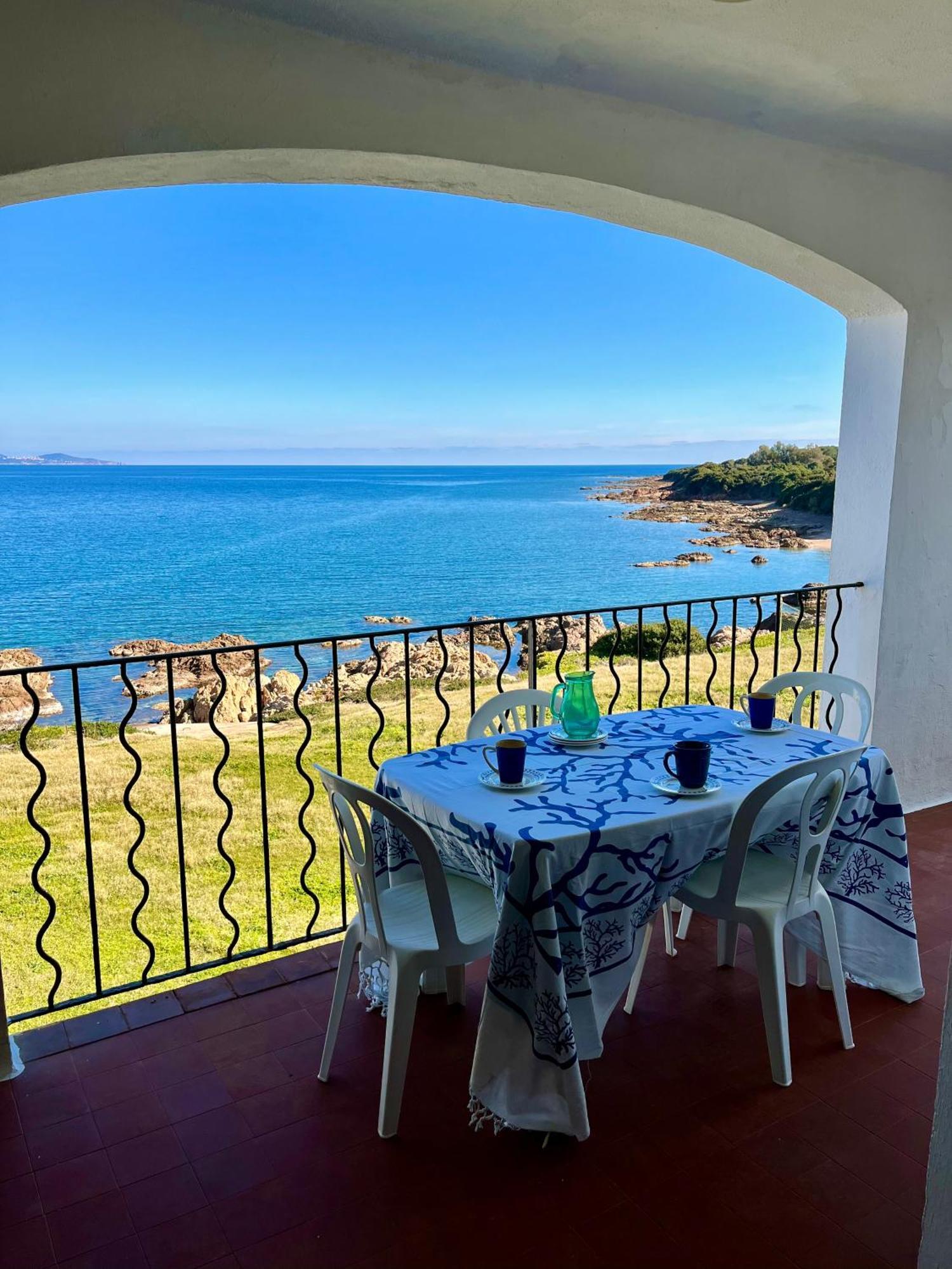 Residence Punta Paliagi 卡尔卡托吉奥 外观 照片