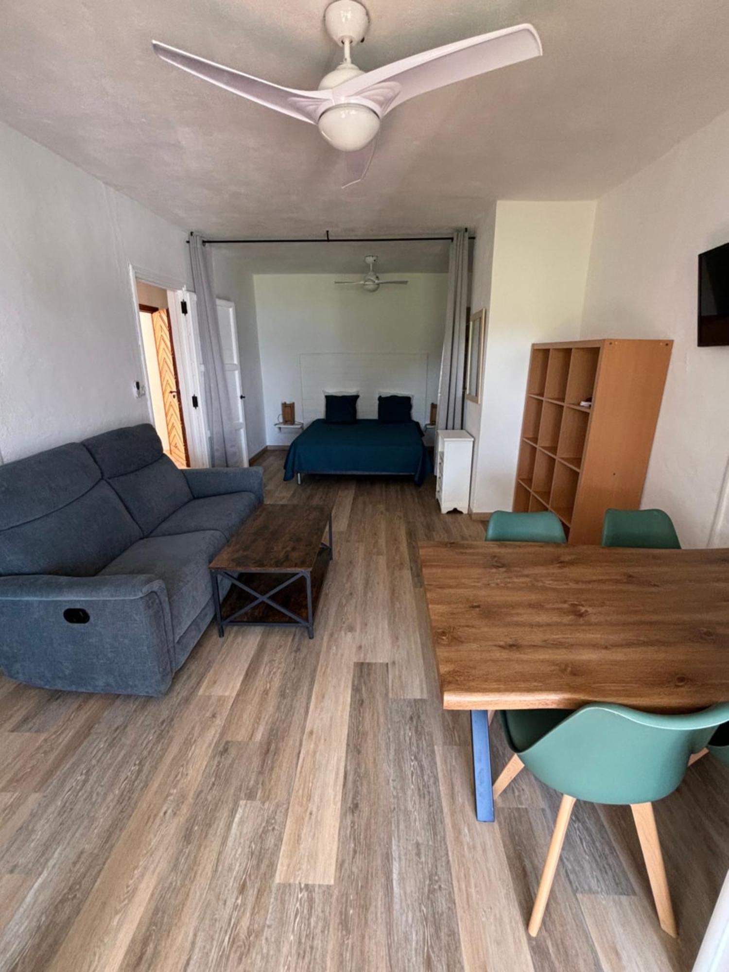 Residence Punta Paliagi 卡尔卡托吉奥 外观 照片